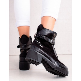 Queen Vivi Radnici na vezanje s kopčom crna 1