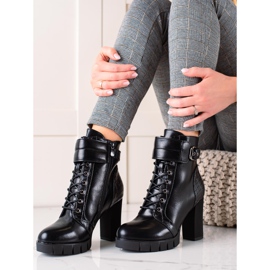 W. Potocki Vezani radnici na kožnom stupu crna 1