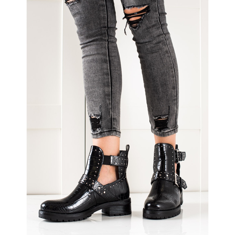 Bestelle Radnici s ukrasom od kopče crna 2