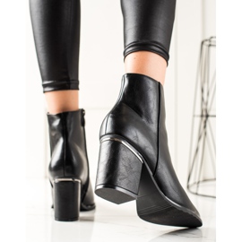 W. Potocki Čizme u Špiću Potočkom crna 1