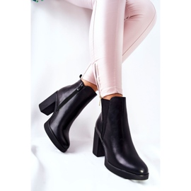 PG1 Kožne čizme na crnom linari stupu crna 2