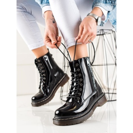 W. Potocki Crne lakirane čizme Potocki crna 1