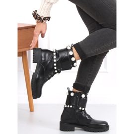 Gabo Radnici crnog bisera crna 1