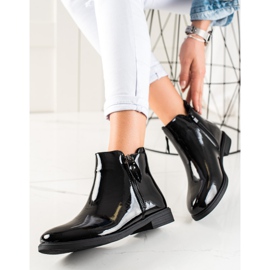 TRENDI Klasične lakirane čizme crna 2