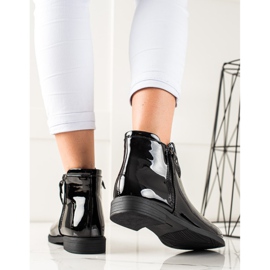 TRENDI Klasične lakirane čizme crna 1