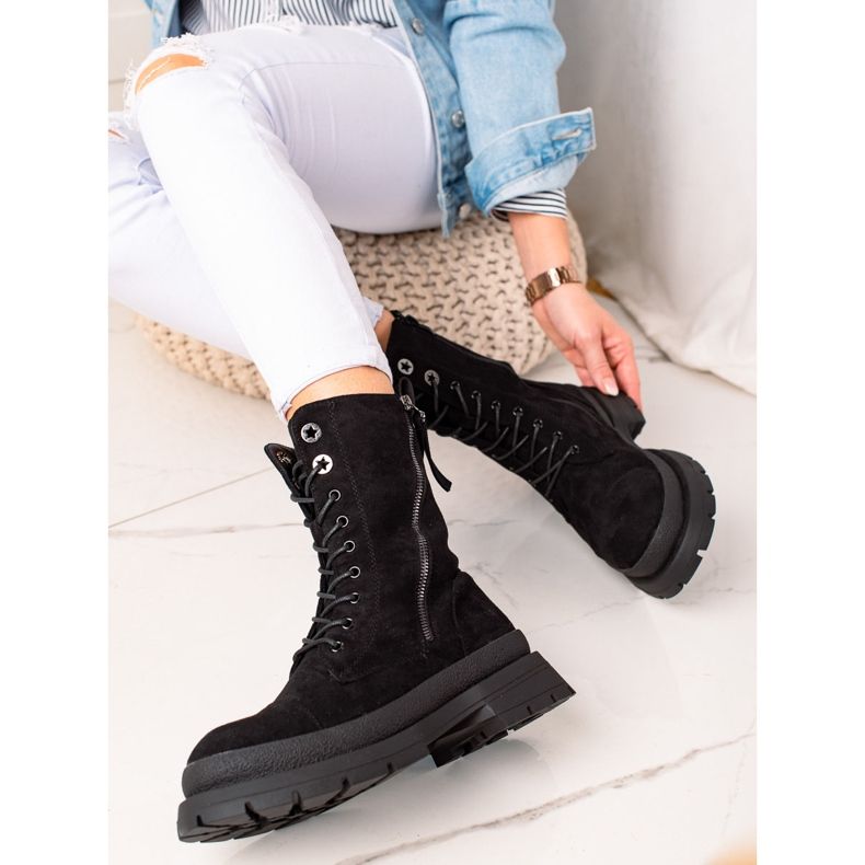 Bona Crno izolirani radnici 1