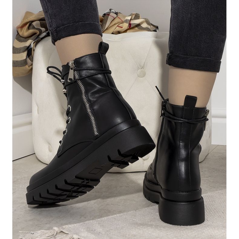 Black Hillman izolirane ženske čizme crna 2