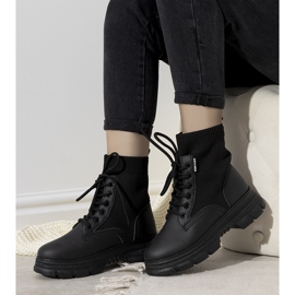 Crne ženske cipele od Laurie crna 1