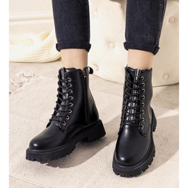 Crne ženske izolirane čizme Cynthia crno 1