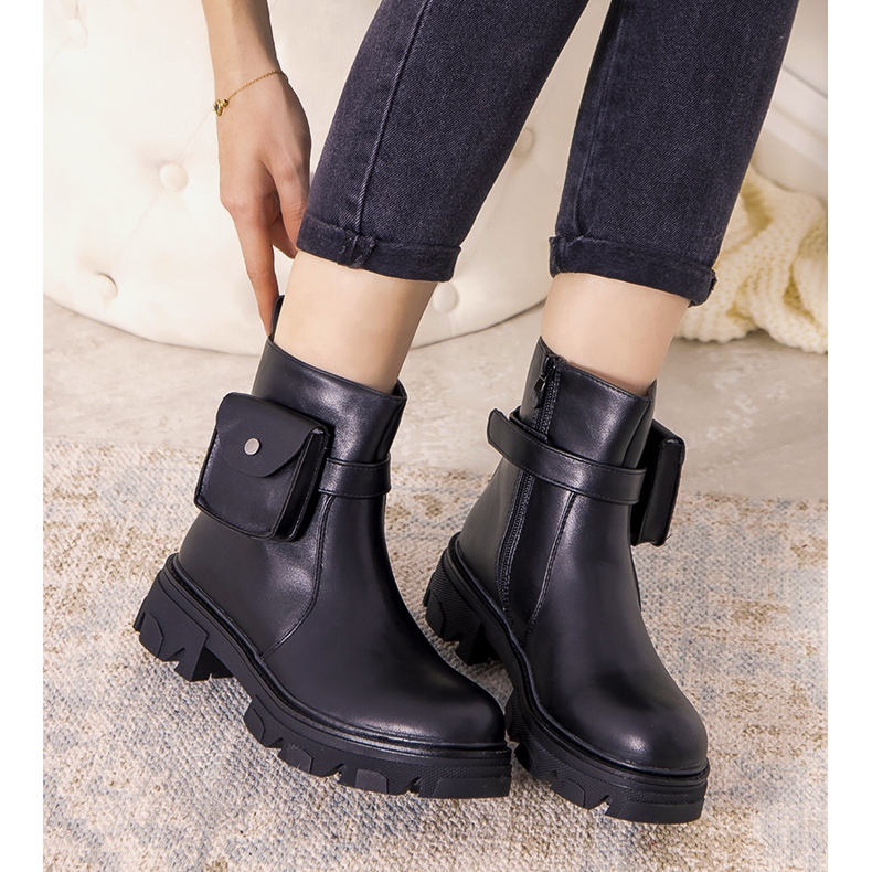 Crne izolirane čizme s Millikin vrećicom crno 1