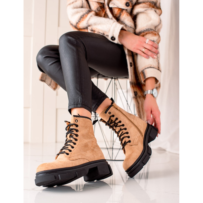 Super Me Suede bež Trappers 1