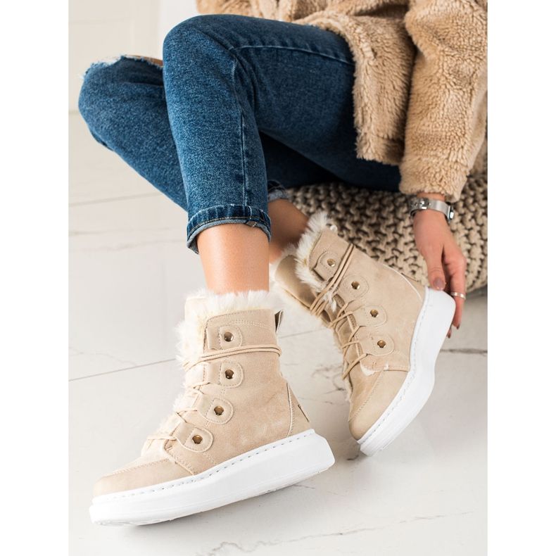 TRENDI Elegantne bež čizme za snijeg 1