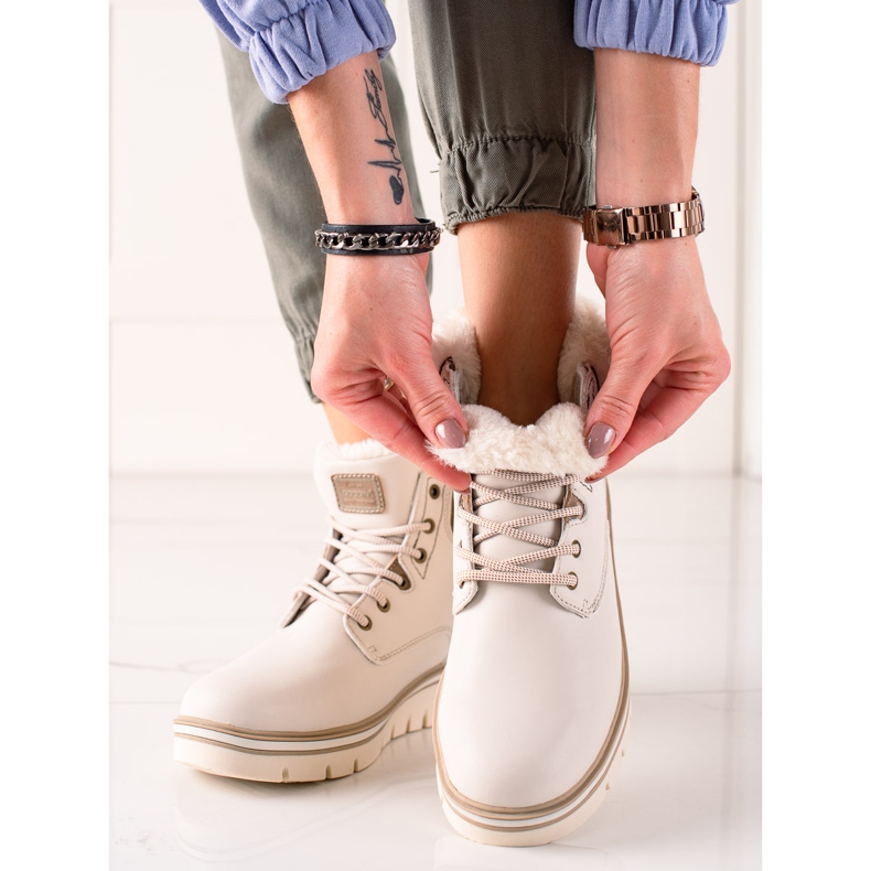 Goodin Traperi na platformi bež 1