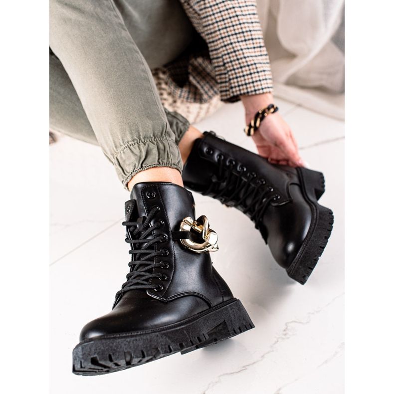 Groto Gogo Crni traperi s ornamentom crna 1