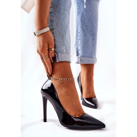 Lakirane visoke potpetice u Spitz Monnari 0220-020 crnoj boji 1