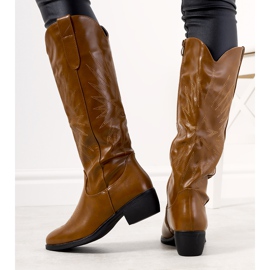 Smeđe kaubojske čizme, visoko izolirane Berthiaume smeđa 1