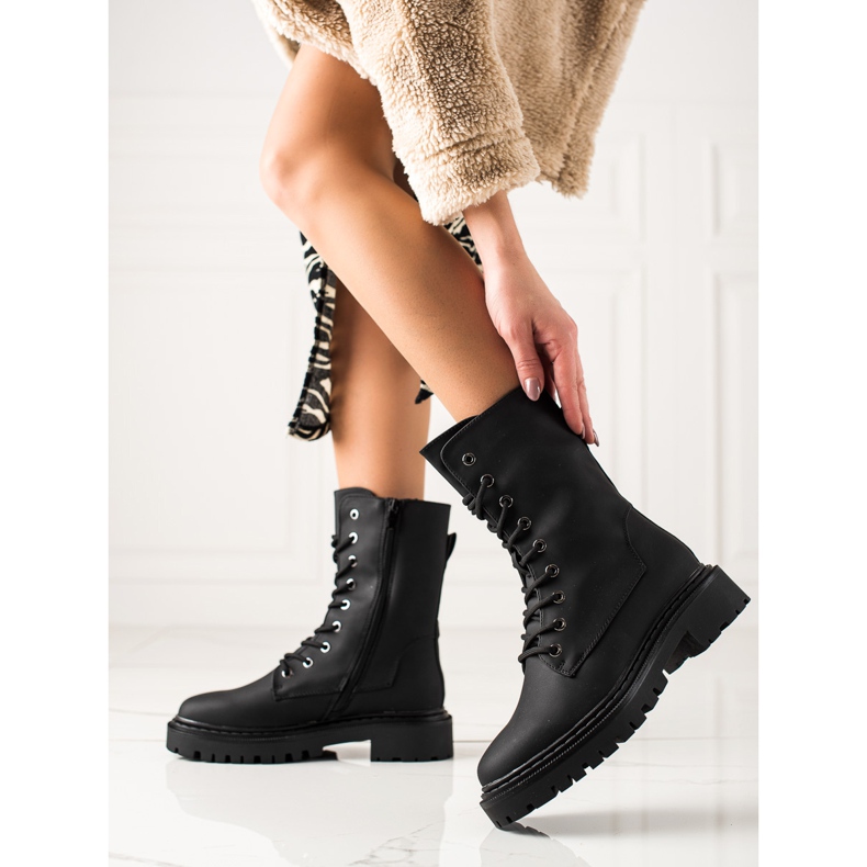 Erynn Klasične crne radnice na vezice crna 1