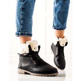 TRENDI Crne čizme s rolanjem crna 1