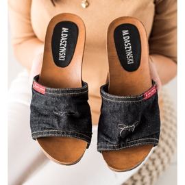 M.Daszyński Sandale na klin crno 1