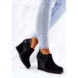 Čizme na klin sa životinjskim uzorkom Monnari 0990-020 crne crno 1