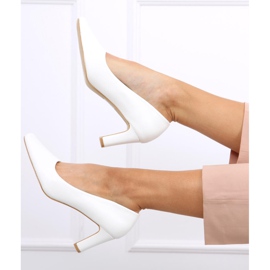 Pumpe na stupu Ester White bijela 1