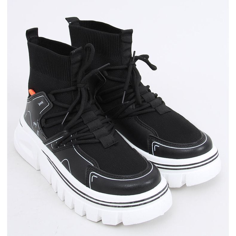 Malin crne sportske cipele crno 2