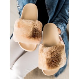 TRENDI Papuče s krznom bež smeđa 1
