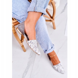 Elegantne kožne balerinke s cvijećem Laura Messi 1110 Bijela ružičasta višebojan 2