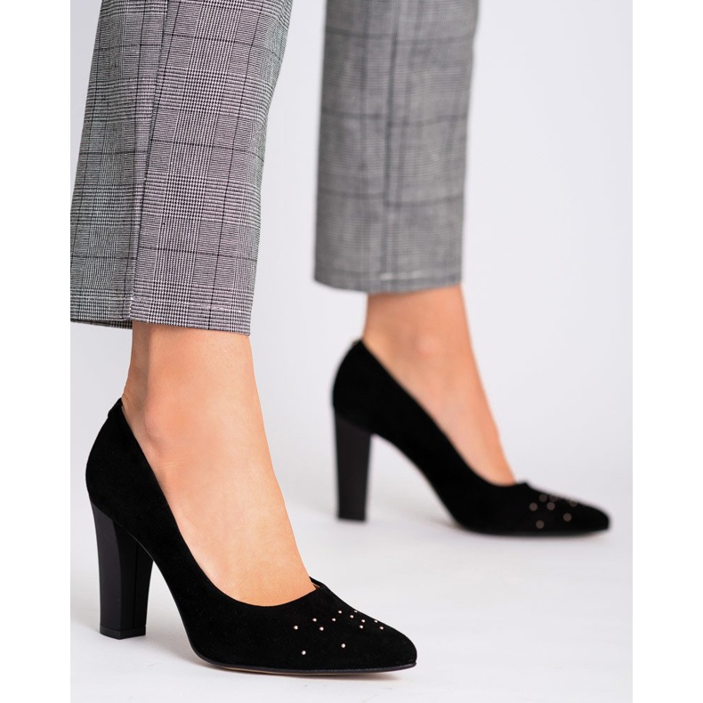 Marco Shoes Crne pumpe 1007P s mlaznicama crna 1