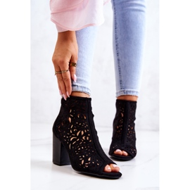 FB1 Crne ažurne čizme na post Bretanji crno 1