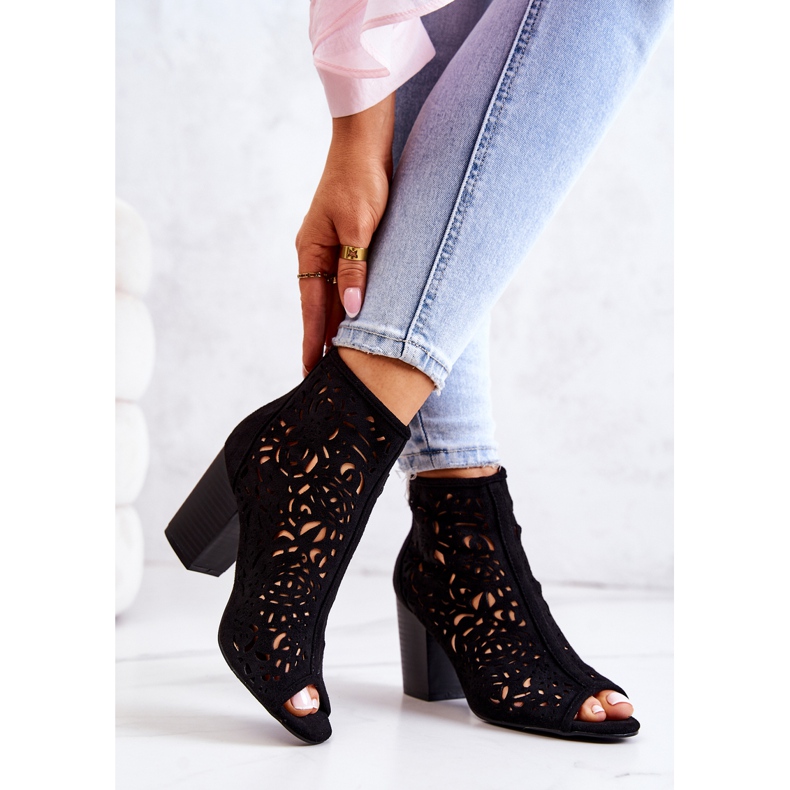 FB1 Crne ažurne čizme na post Bretanji crna 2