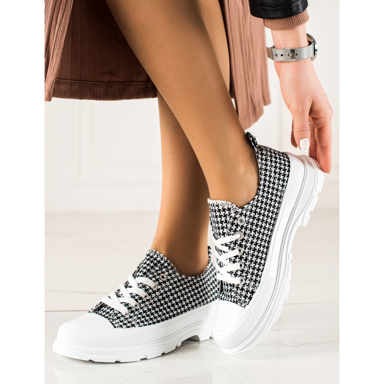 Bona Niske kockaste tenisice bijela crno 1