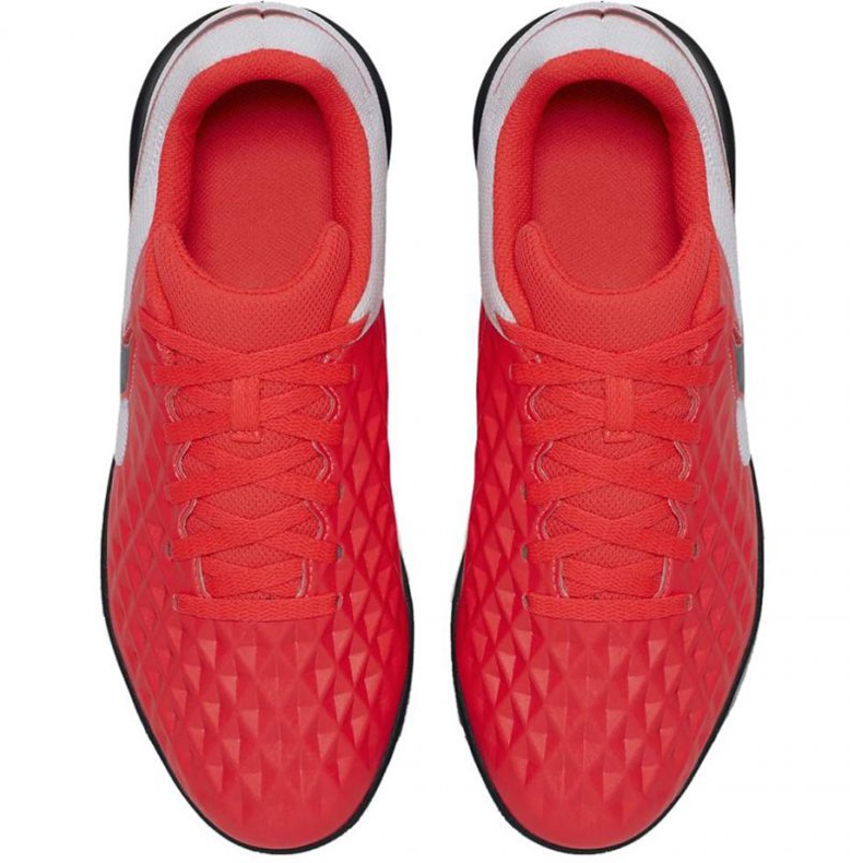 Unutarnje cipele Nike Tiempo Legend 8 Club Ic Jr AT5882-606 višebojan narančaste i crvene 1