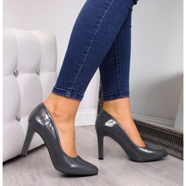 Pumpe lakirane na stupu Sergio Leone W SK3P sivo siva 2