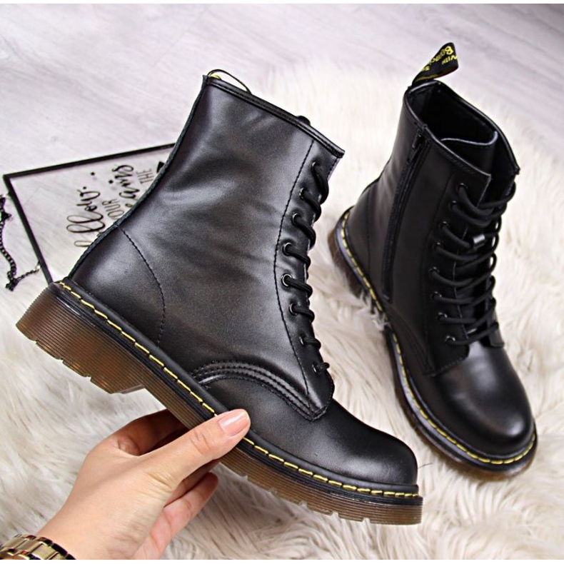 Izolirane kožne čizme Filippo W PAW77A crne crna 1