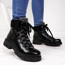 Crne izolirane lakirane čizme W Rieker Z9132 crno plava 2