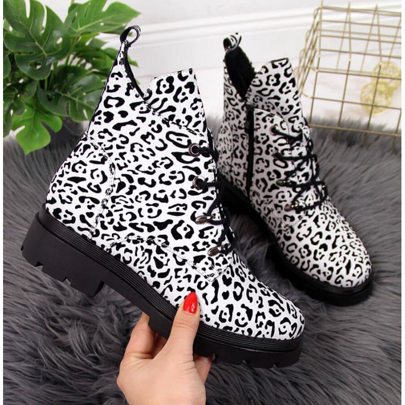 Izolirane čizme Filippo W PAW284B bijele bijela crna 1