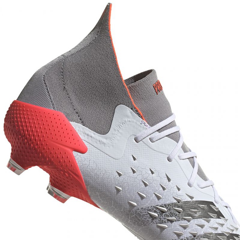 Adidas Predator Freak.1 Fg M FY6255 kopačke bijela, bijela, siva / srebrna bijela 2