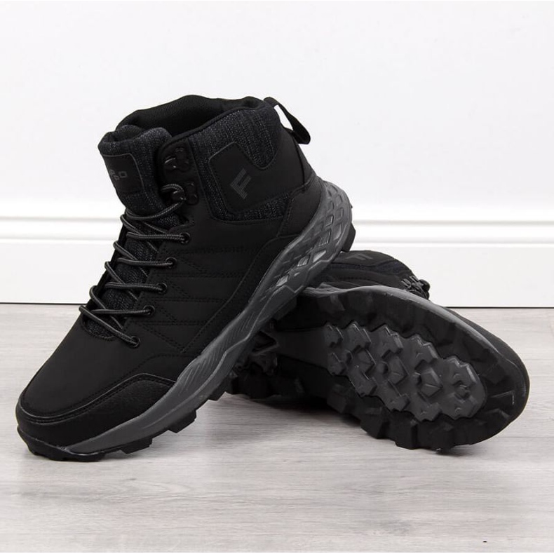 Crne planinarske čizme Filippo M PAW295A crno 1