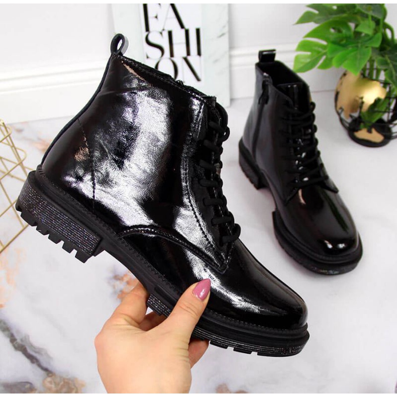 Kožne čizme od lakirane kože Filippo W PAW278B crne bež bijela crno 1