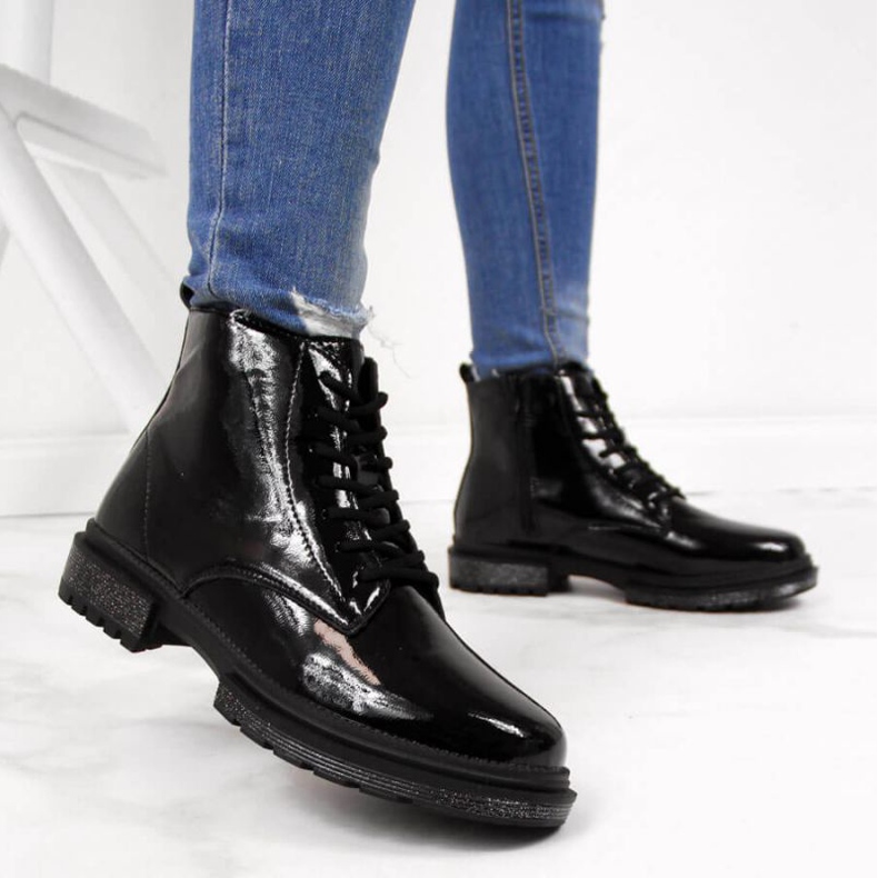 Kožne čizme od lakirane kože Filippo W PAW278B crne bež bijela crno 2