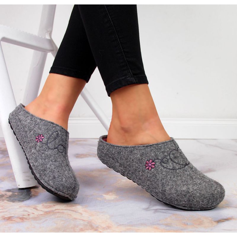 Papuče s vezom Panto Fino W INT1632 sive siva 1