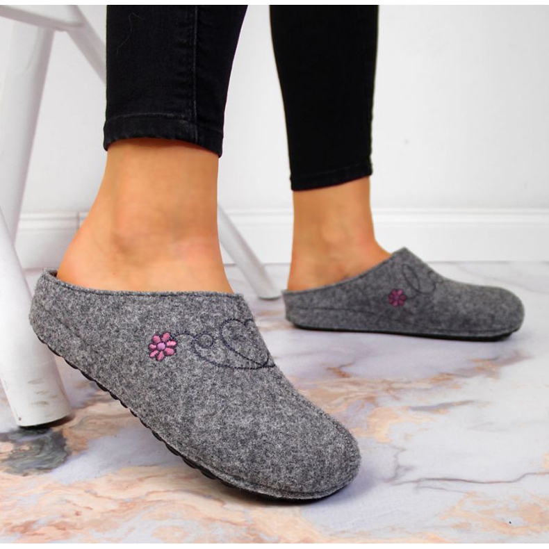 Papuče s vezom Panto Fino W INT1632 sive siva 2