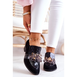 Cipele od antilopa s crnim ukrasom Davine crno 2