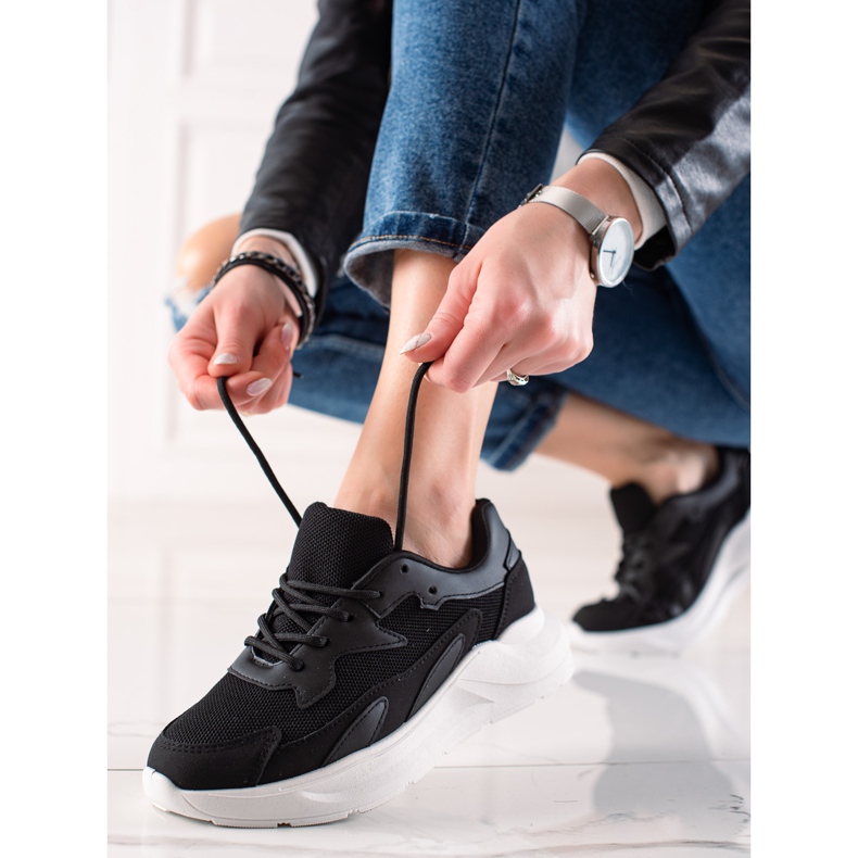 Ideal Shoes Klasične tenisice crno 1