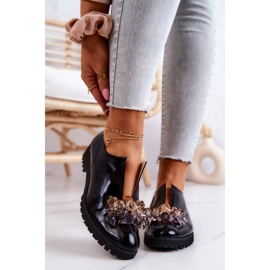 PA2 Elegantne kožne cipele s crnim Cindy ukrasom crno 1