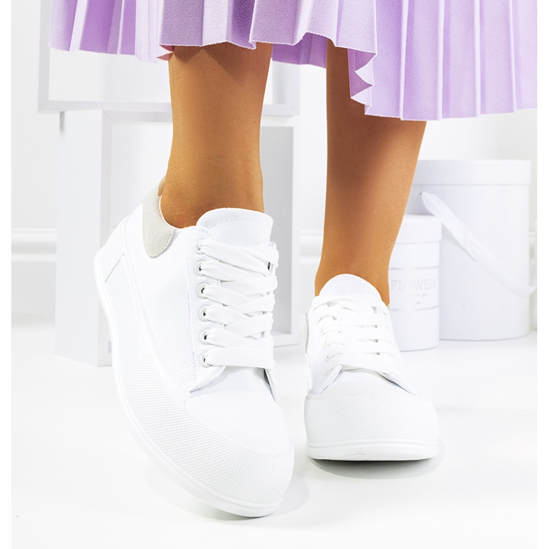 Bijele tenisice na platformi Venancia bijela 1