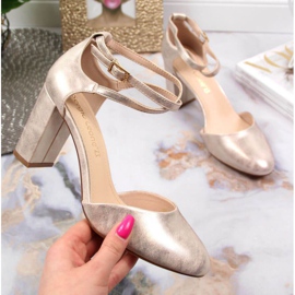 Sandale na stupu Sergio Leone W SK364A zlatne zlatni 1