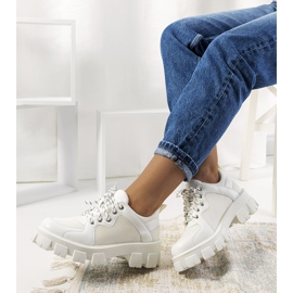 Ženske bele tenisice Bernic bijela 1