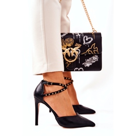 WS1 Štikle s prugama Crne mlaznice Remmes crna 1